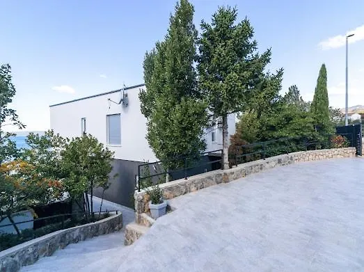 Baros * נובי ווינודולסקי